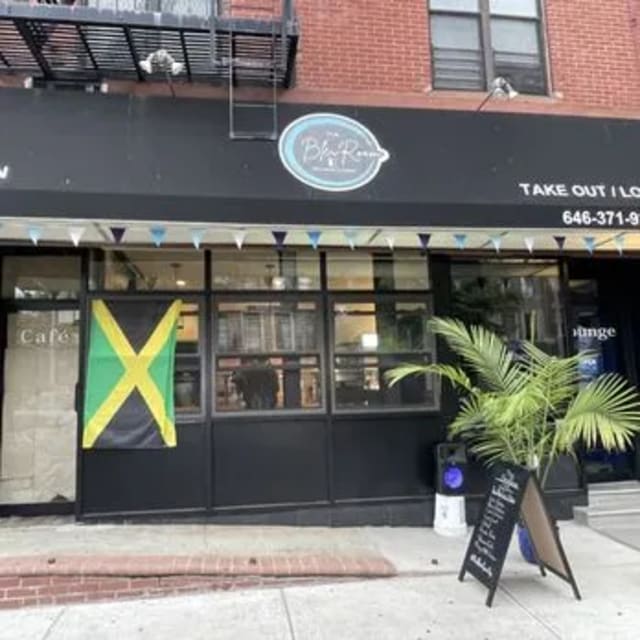 The Bleu room Restaurant & Lounge photo 1