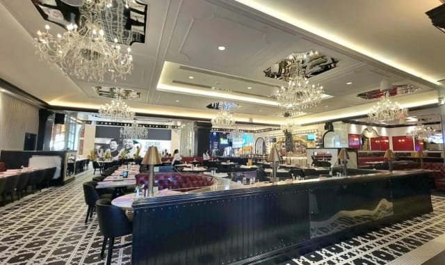 Sugar Factory Foxwoods photo 5