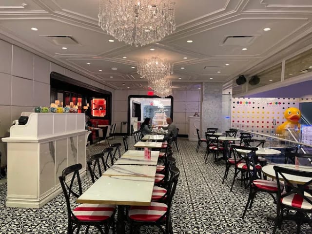 Sugar Factory - Atlantic City photo 5