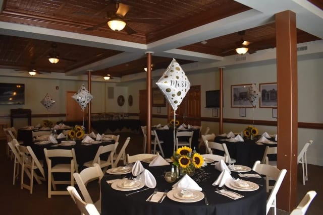 Dark Horse Restaurant photo 1