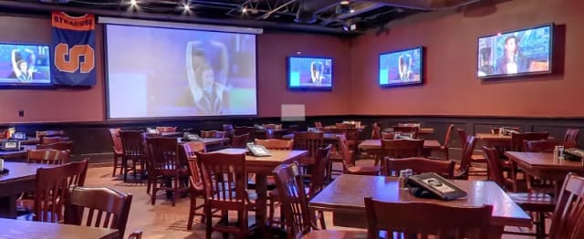 Hudson Grille Sandy Springs photo 5