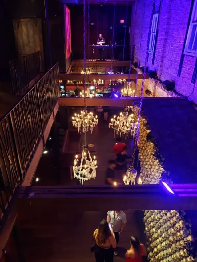 McQueens Social Lounge photo 2
