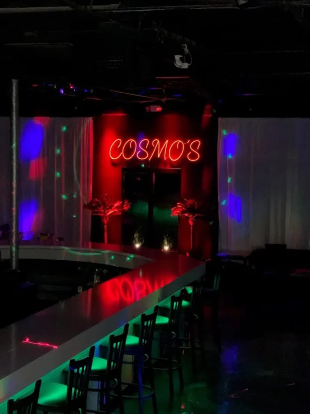 Cosmo's Nightclub & Lounge photo 4