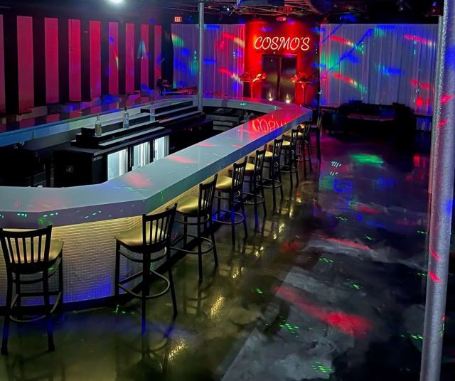 Cosmo's Nightclub & Lounge photo 5