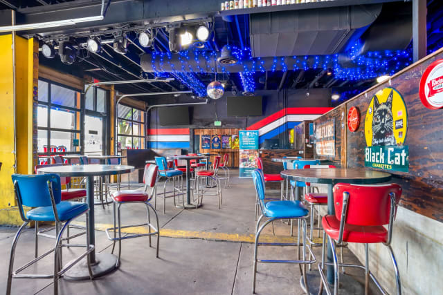 Tin Roof: Birmingham photo 4
