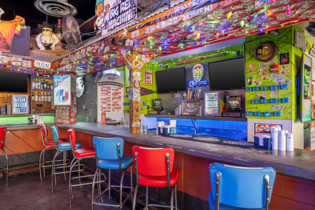 Tin Roof: Cincinnati photo 2