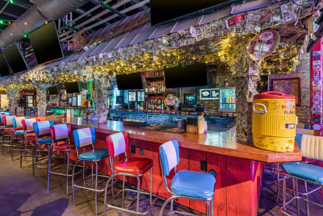 Tin Roof: Nashville - Broadway photo 4