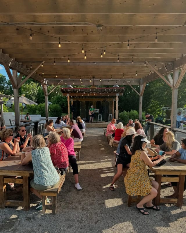 Comus Restaurant and beer garden photo 5