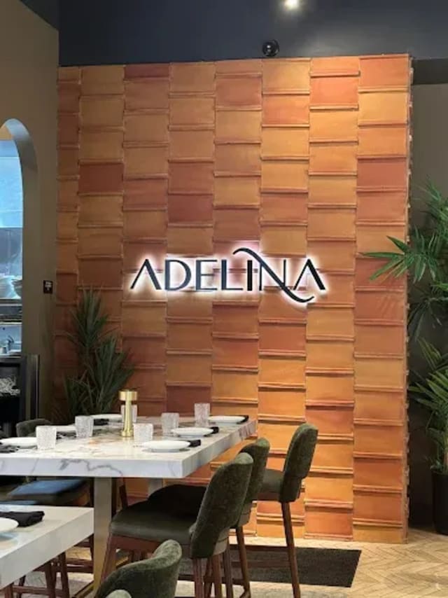 Adelina photo 4