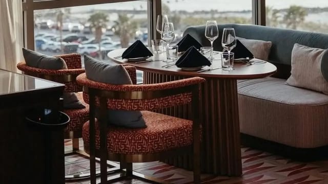 Ocean Seven Bar & Terrace: Clearwater photo 3