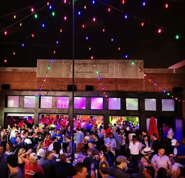 Tin Roof: Memphis photo 3