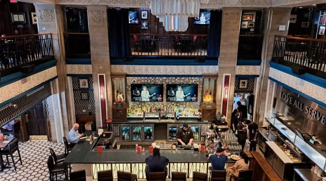 Hard Rock Cafe: Washington DC photo 3