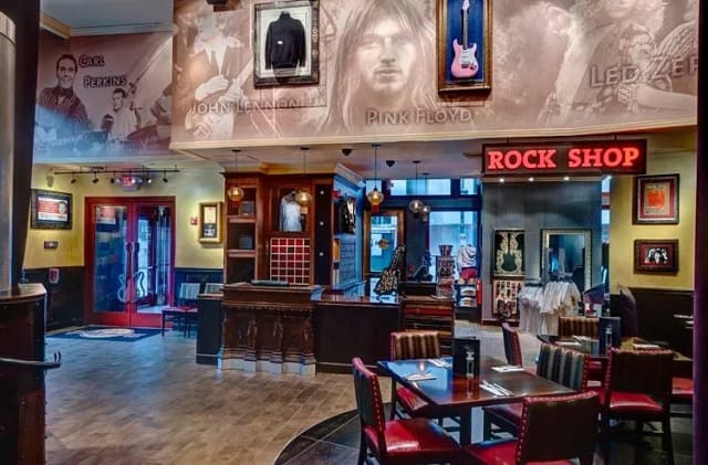 Hard Rock Cafe: Philadelphia photo 2