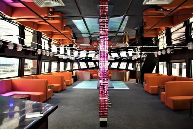 Jewel Yacht NYC photo 4