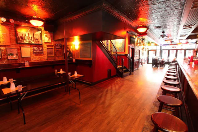 3 Sheets Saloon photo 5