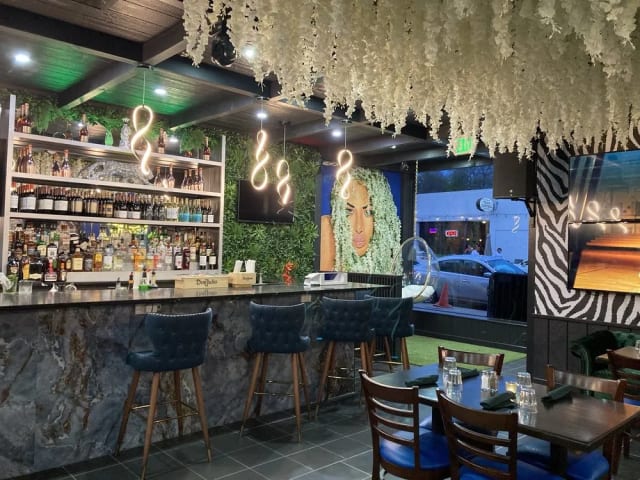 Mint Kitchen and Cocktails photo 1