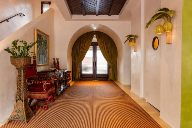 Esme Hotel photo 4