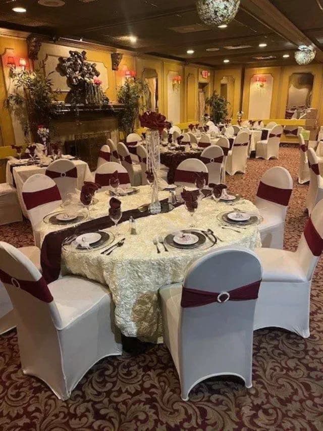 Mario's Italian Restaurant Detroit photo 3