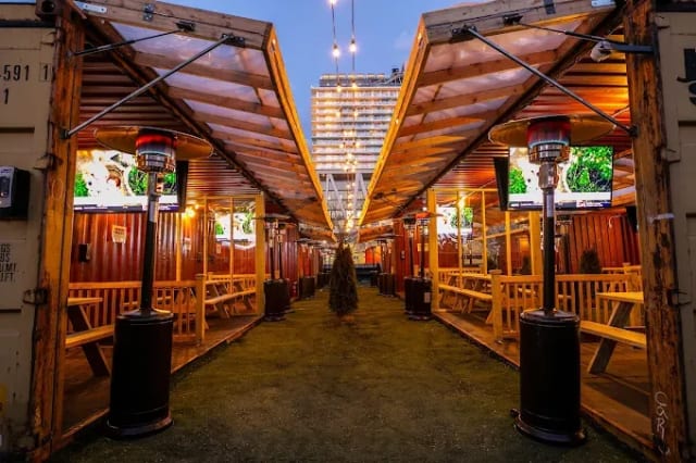 BK Backyard Bar photo 5