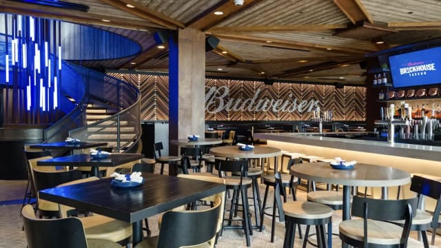 Budweiser Brickhouse Tavern photo 4