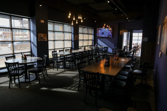 Sidecar Slider Bar - Lansing photo 4