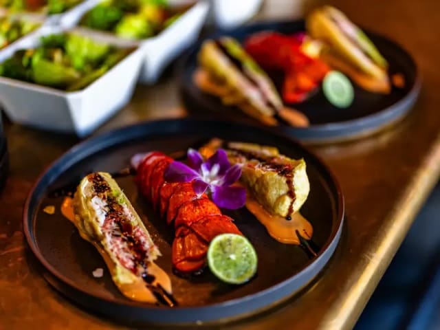 Ryuu Sushi Bar - Plymouth photo 4