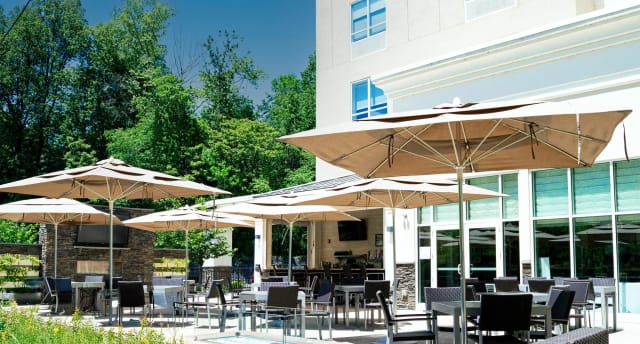 Streetlight Kitchen and Bar photo 2