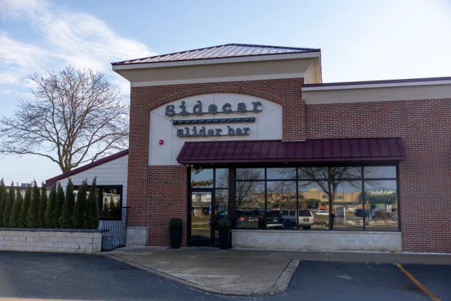 Sidecar Slider Bar - Bloomfield Hills photo 3