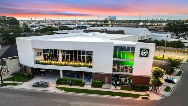 Loft18 Metairie photo 3