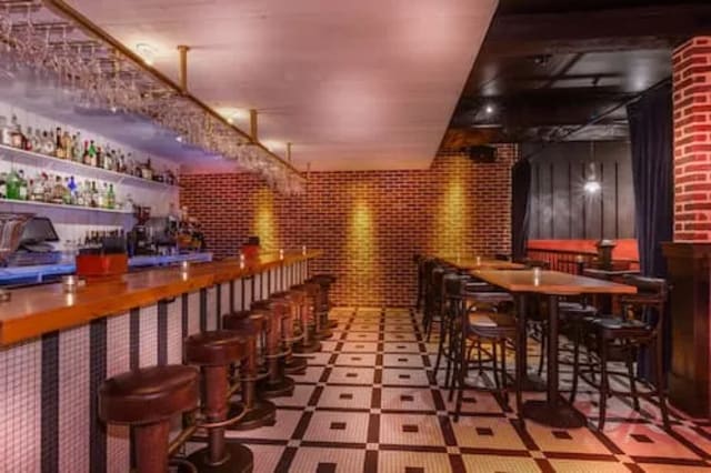 Ambar Restaurant: Clarendon photo 4
