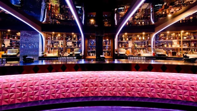 Strand Club photo 3
