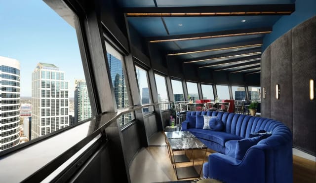Skye Lounge photo 3