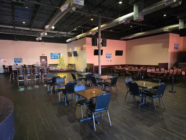 Cooper's Bar & Grill photo 3