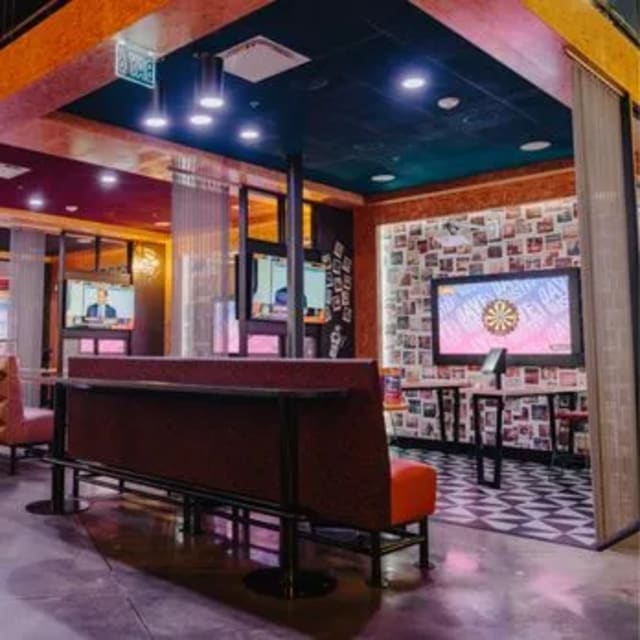 Dave & Buster's - Livonia, MI photo 4