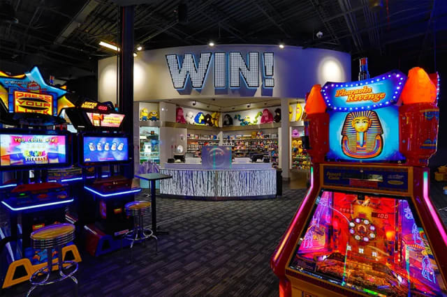 Dave & Buster's - Vernon Hills, IL photo 4
