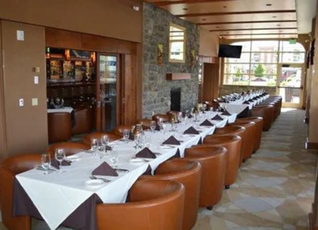 Eddie Merlot's - Englewood, CO photo 3