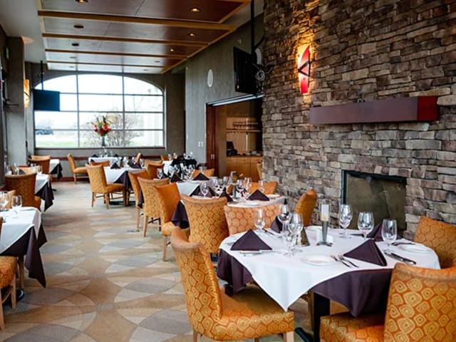 Eddie Merlot's - Cincinnati, OH photo 2