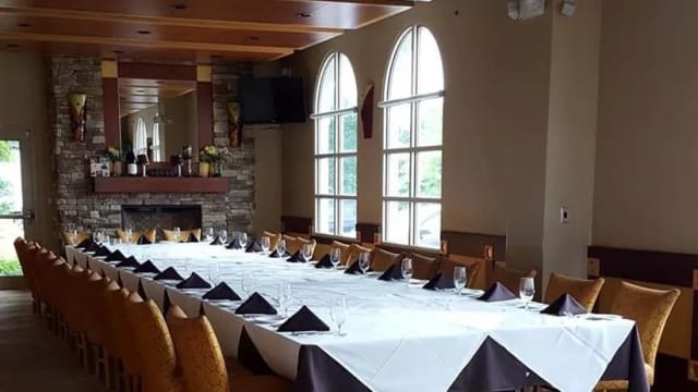 Eddie Merlot's - Warrenville, IL photo 1