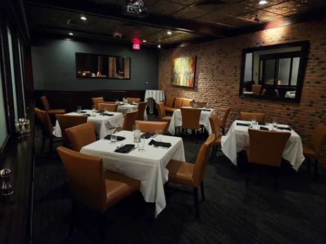 Sullivan's Steakhouse - Anchorage, AK photo 4