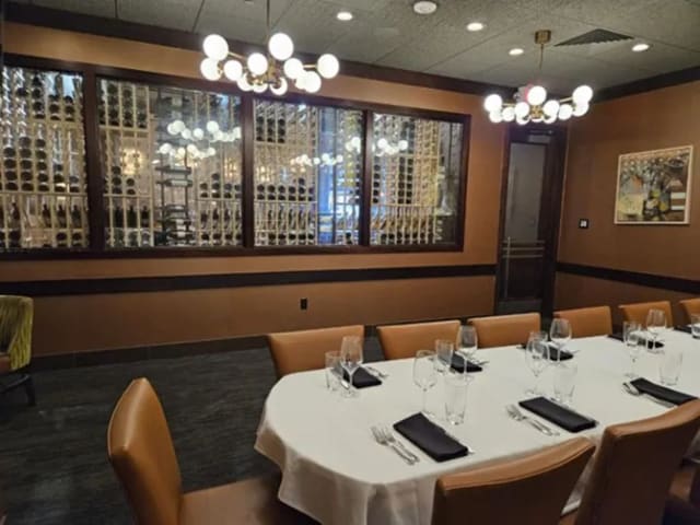 Sullivan's Steakhouse - Anchorage, AK photo 2