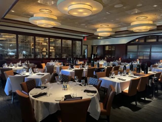Sullivan's Steakhouse - Leawood, KS photo 5