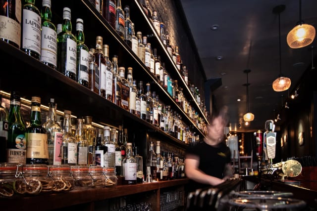 Caledonia Bar UWS photo 4