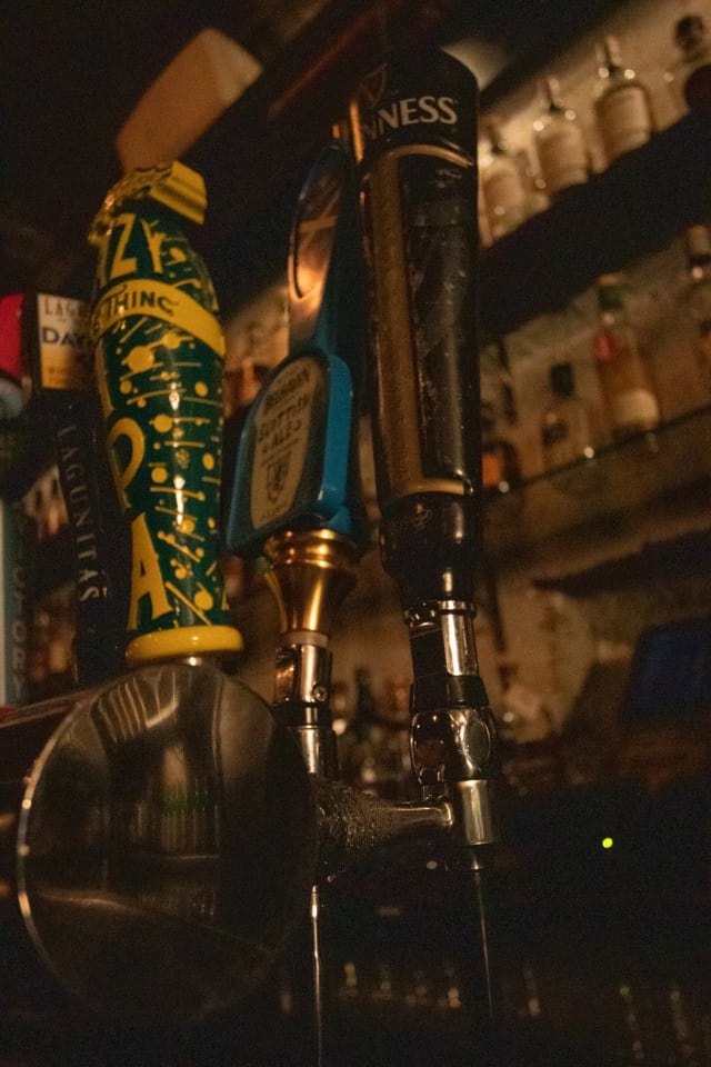 Caledonia Bar UES photo 5