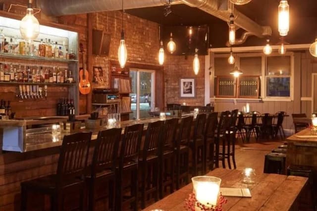 Reclaimed Bar & Restaurant photo 3
