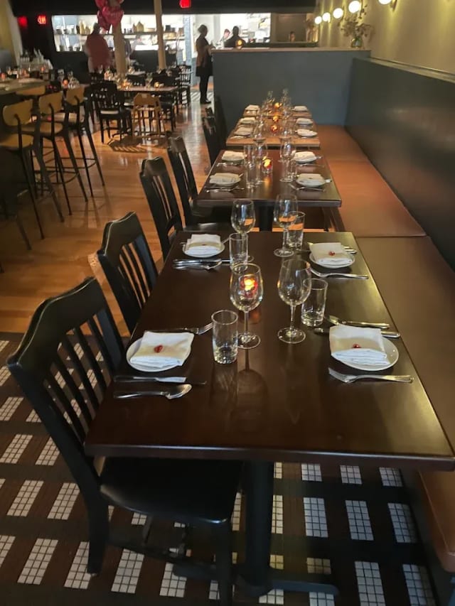 Few & Far Restaurant & Bar photo 3