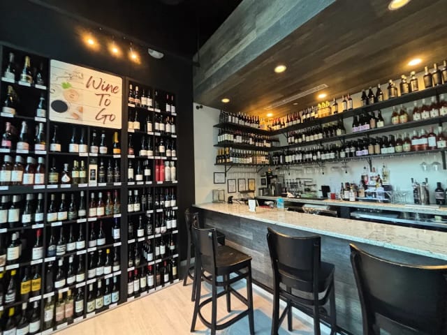 Verre Wine Bar photo 3