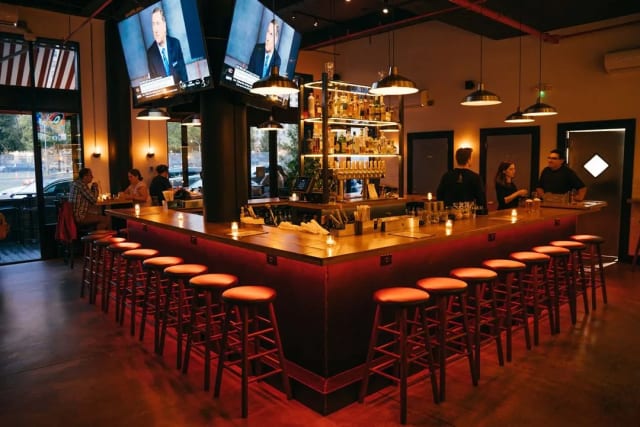 Evalyn's Tap House photo 5