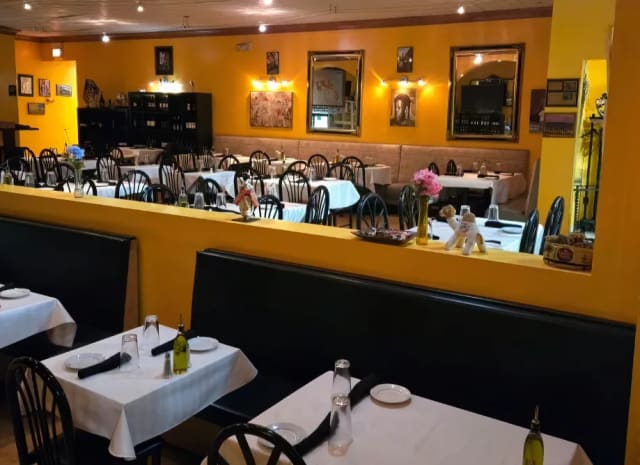 Idylwood Grill & Wine Bar photo 3