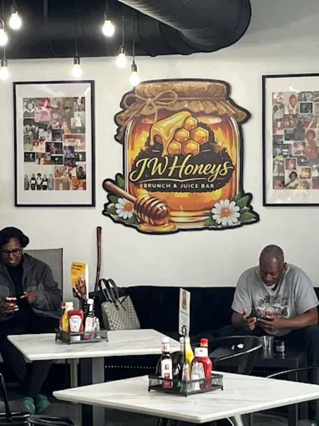 JW Honey's Brunch & Juice Bar photo 2