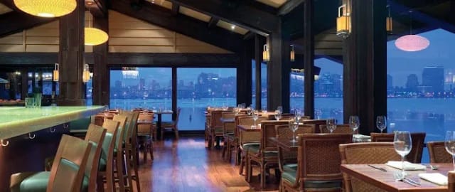 Island Prime photo 3